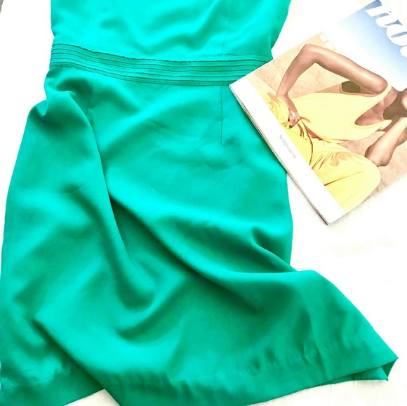 Banana Republic dress - Picture 2 of 6